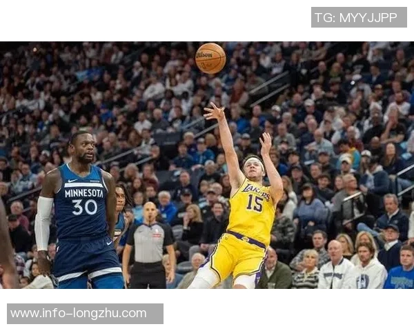 湖人主场连胜开局强势迎战勇士雷霆马刺独行侠快船绿军魔术挑战